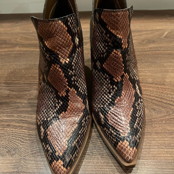 Vince Camuto Snack Skin Print Booties - Picture 7 of 9